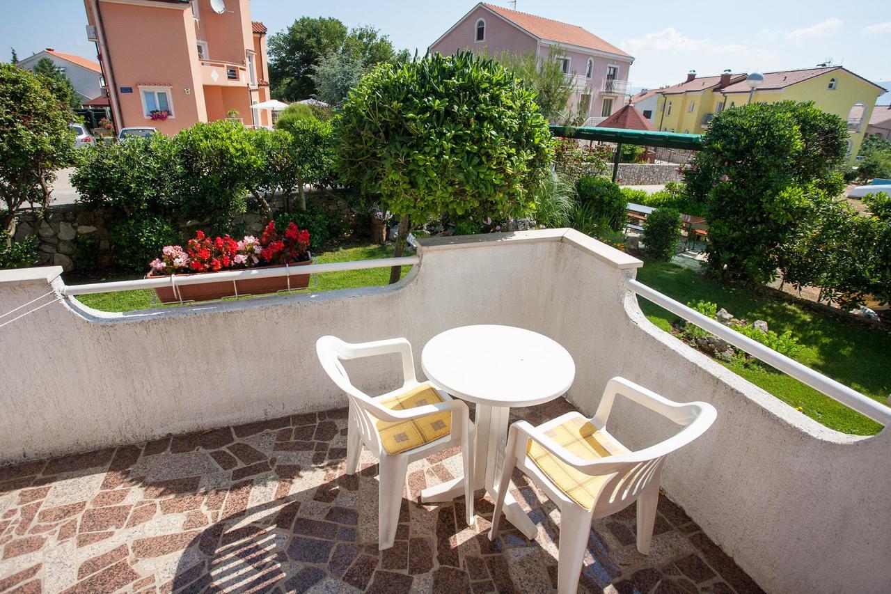 Apartment Smiljana Krk Town Kültér fotó